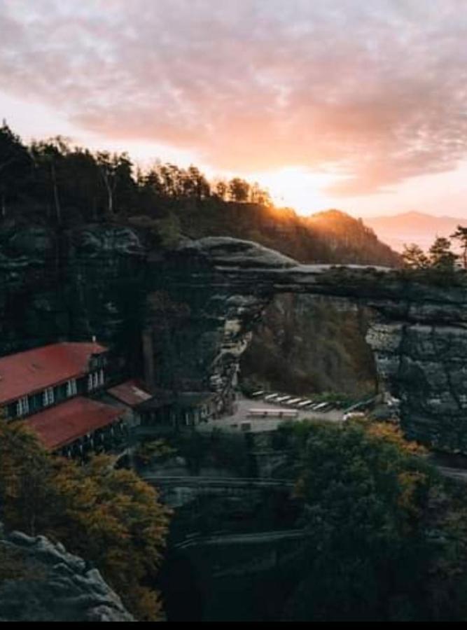 Podkrovni Apartman Tereza Rumburk Exterior foto